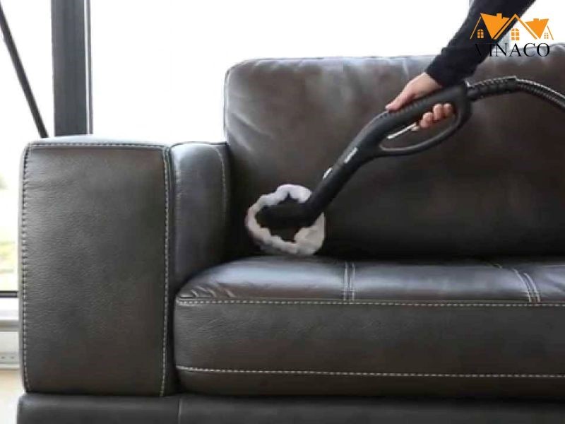 Quy trình giặt ghế sofa vải chuyên nghiệp: Từ khâu chuẩn bị đến hoàn thiện