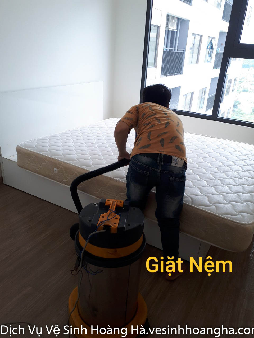 Tại sao nên chọn dịch vụ giặt nệm cao su chuyên nghiệp tại Dĩ An?
