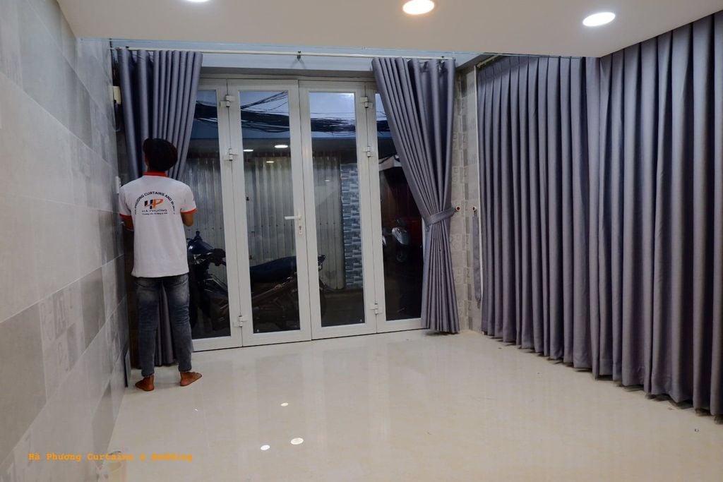 Dịch vụ giặt rèm cửa chuyên nghiệp tại Quận 6, TP. HCM Hotline: 0909980348
