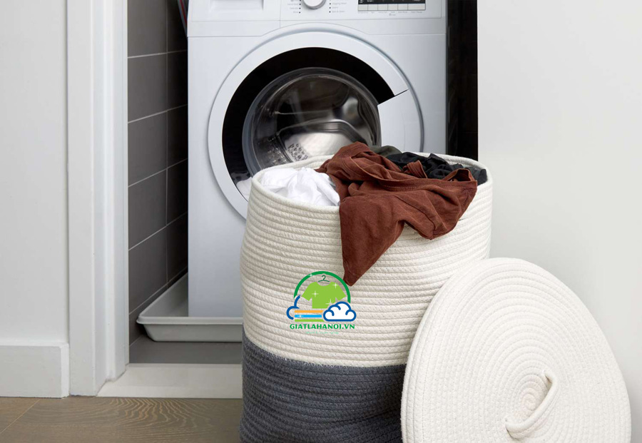 Dịch vụ giặt màn Dĩ An chuyên nghiệp 0909980348: Giới thiệu dịch vụ giặt màn chất lượng cao tại Dĩ An, Bình Dương, cam kết sử dụng công nghệ hiện đại và sản phẩm làm sạch an toàn, bảo vệ sức khỏe gia đình bạn. Liên hệ ngay 0909980348 để được tư vấn và đặt lịch.