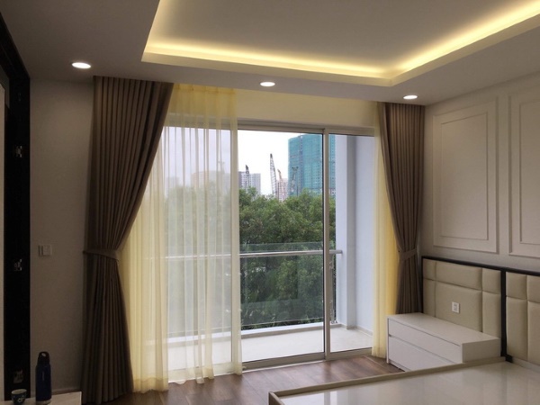 Quy trình vệ sinh rèm cửa chuyên nghiệp tại nhà Quận 6