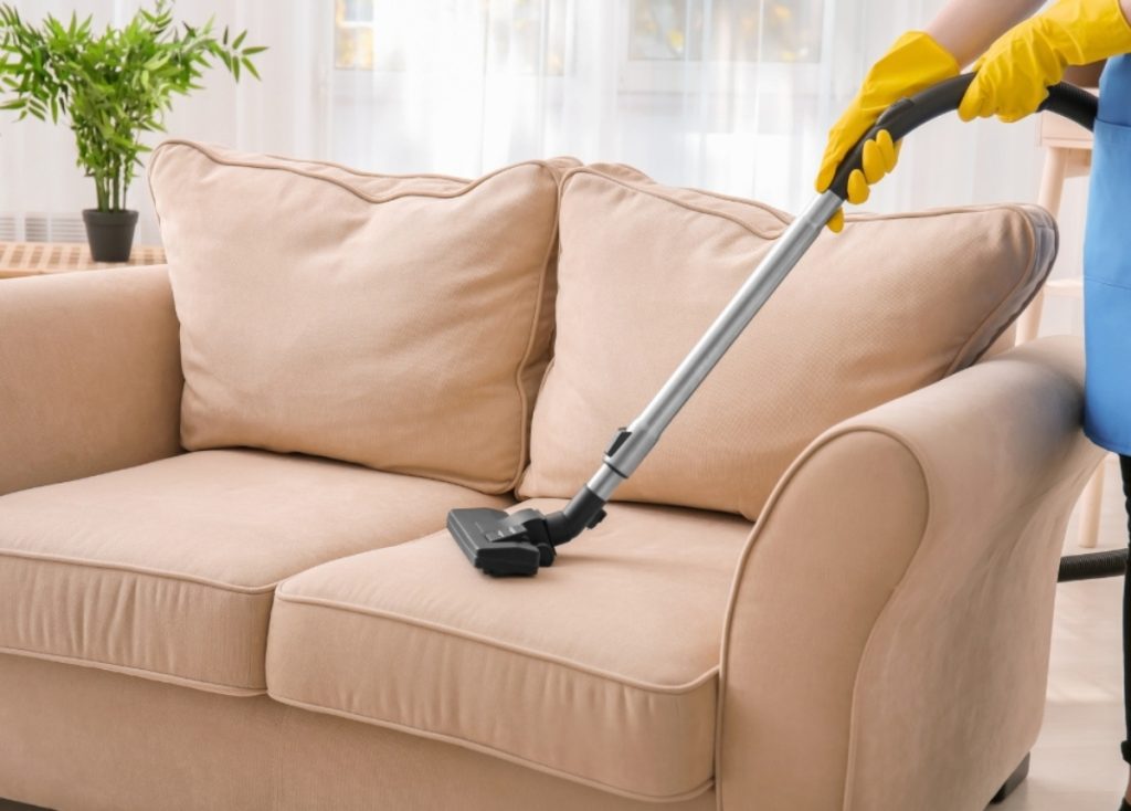 Hướng Dẫn Chi Tiết Cách Giặt Ghế Sofa Nỉ Tại Nhà Tân Bình 7 Bước Đơn Giản