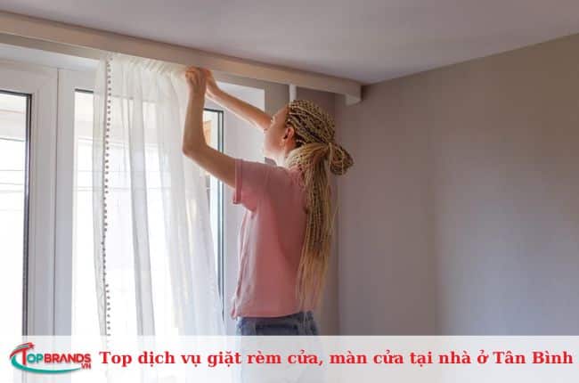 Vì Sao Nên Chọn Dịch Vụ Giặt Màn Cửa Tại Nhà Ở Tân Bình?