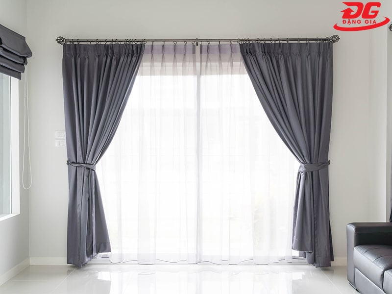 Quy trình giặt rèm cửa tại nhà Tân Bình chuẩn 2025 Đảm bảo sạch sâu, bảo vệ chất liệu