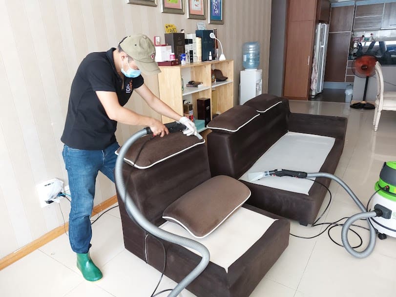 Tại Sao Dịch Vụ Máy Hút Bụi Giặt Ghế Sofa Tân Bình Lại Cần Thiết?