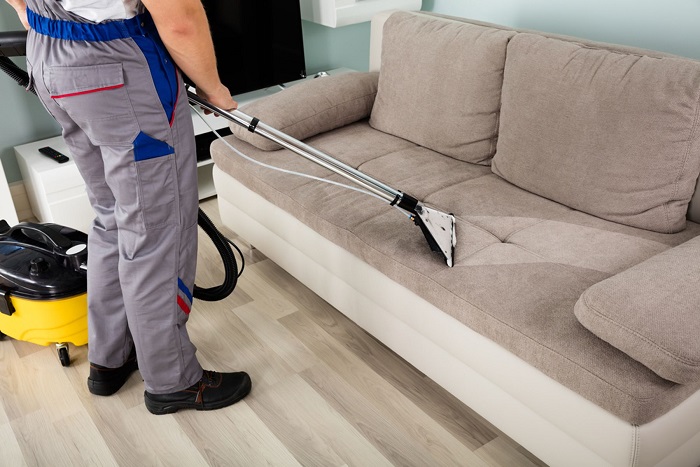 Quy Trình Máy Hút Bụi Giặt Ghế Sofa Chuyên Nghiệp Tại Tân Bình