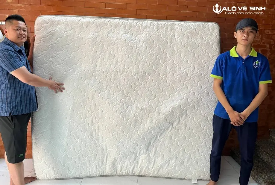 Quy trình vệ sinh nệm Kymdan chuẩn chuyên nghiệp tại Tân Bình