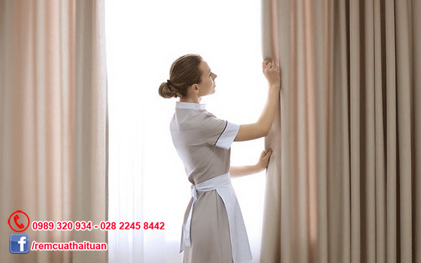 Quy trình vệ sinh rèm cửa tại Tân Bình chuẩn 2025: Đảm bảo sạch sâu, không hư hại